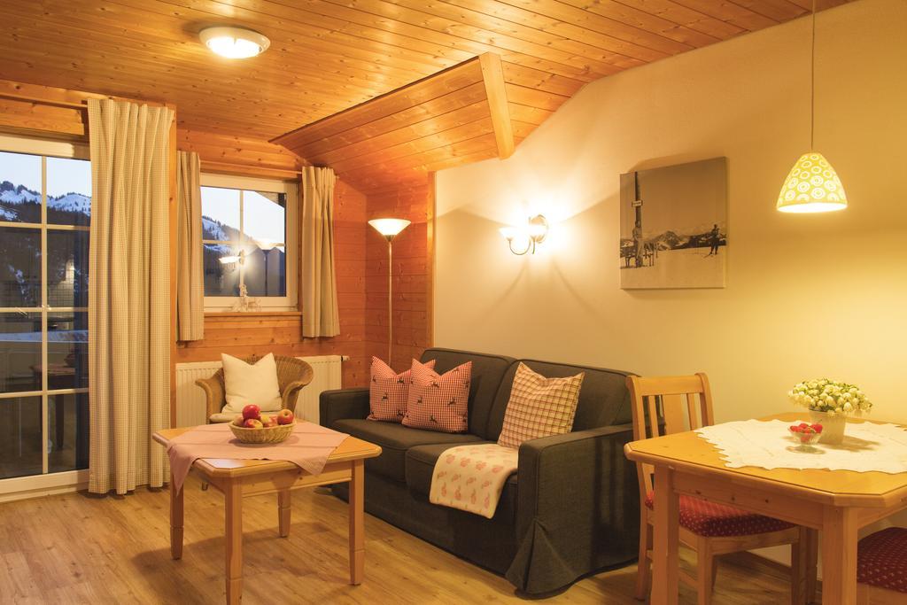 Apartamento Alpenroesle Balderschwang Exterior foto